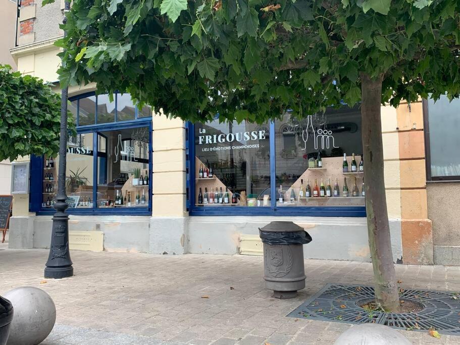 Ferienwohnung L'Etape Champenoise Ay-Champagne Exterior foto